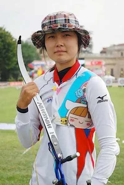 韩裔铜牌射箭女欲拿奖金做整容