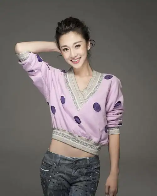 吕卓燃 zhuoran lü的图片