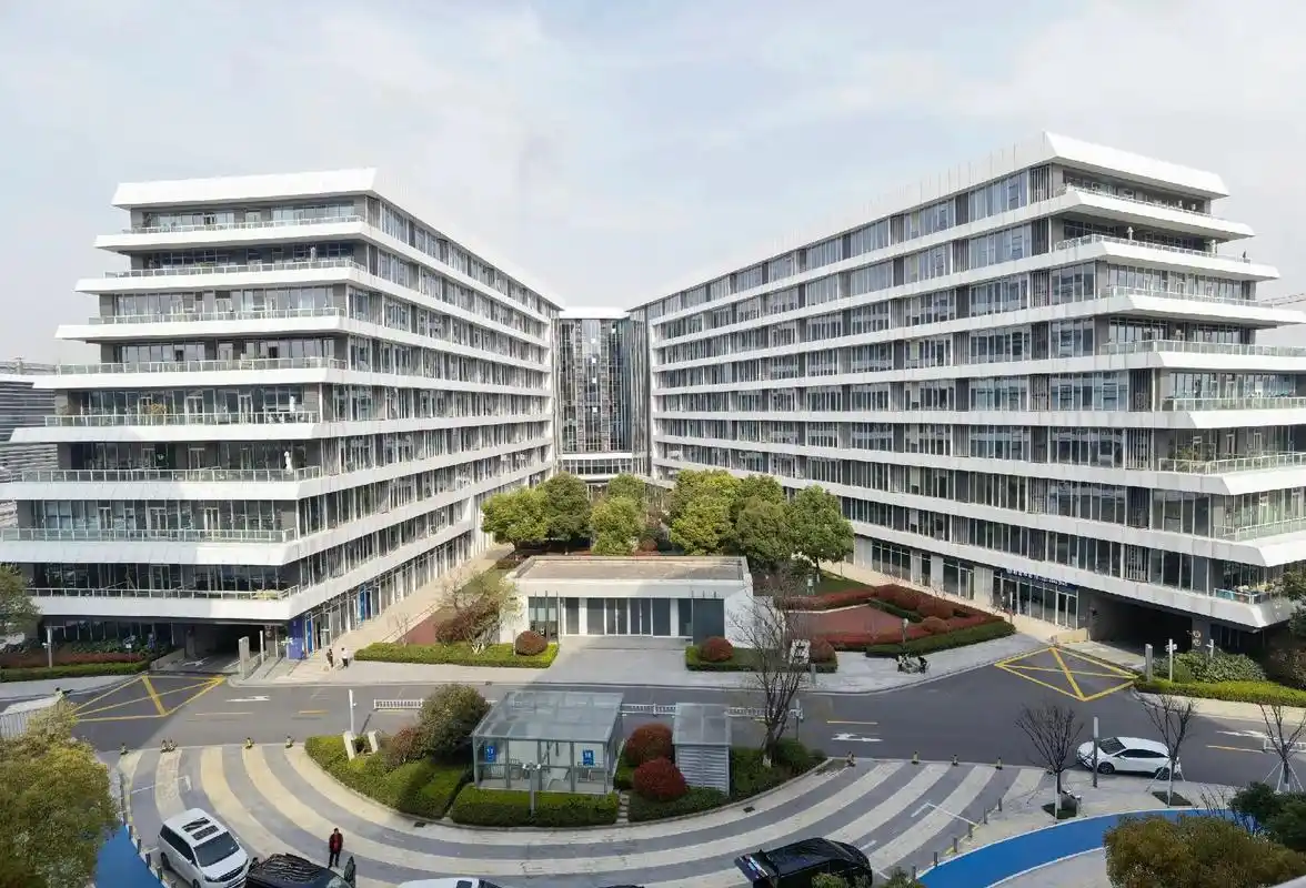 写字楼.【项目名称】:虹桥世界中心 【项目位置】:上海市青浦 - 抖音