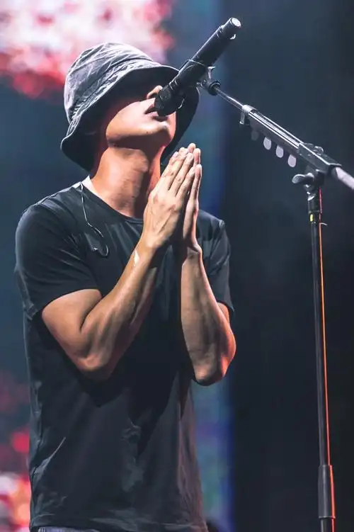 李志"洗心革面"音乐会将于12月31日在南京举行|李志|跨年|音乐会_新浪