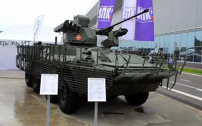 【军队-2020】最新款btr轮式装甲运兵车 — btr-82АТ(2020/9)