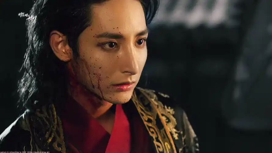 气质犹豫李洙赫饰演白毛鬼