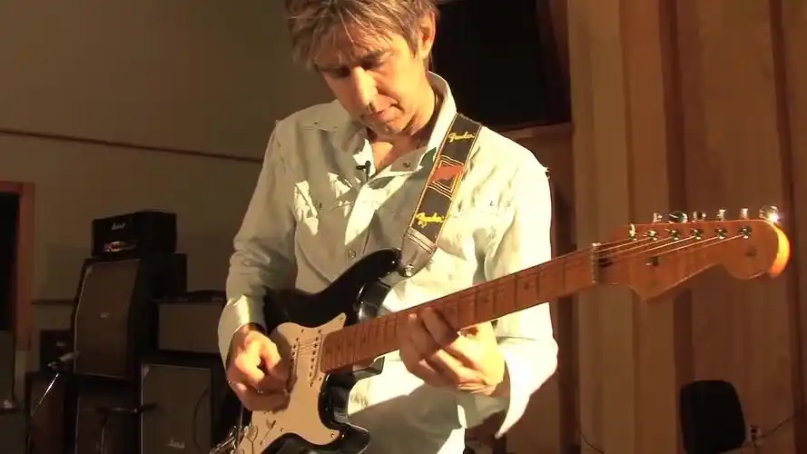 传奇电吉他大师ericjohnson介绍他的设备