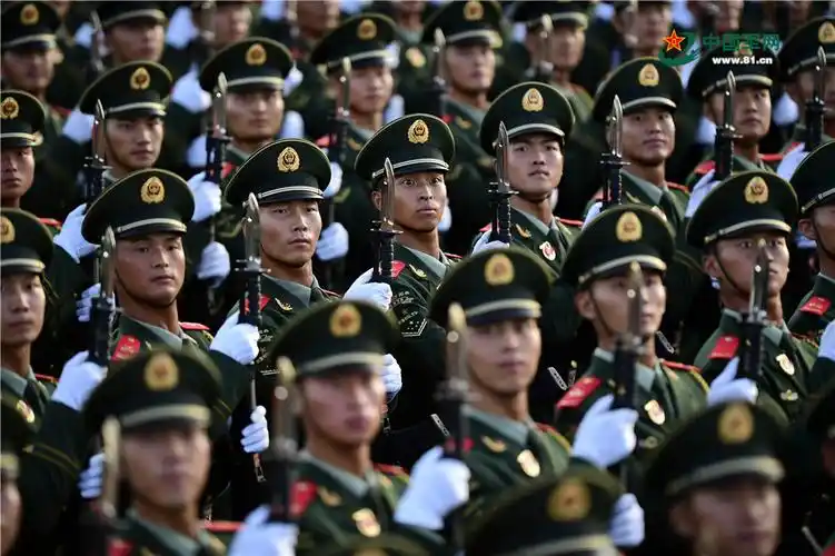 高清组图|如群山列队,似万马奔腾,武警方队精彩亮相