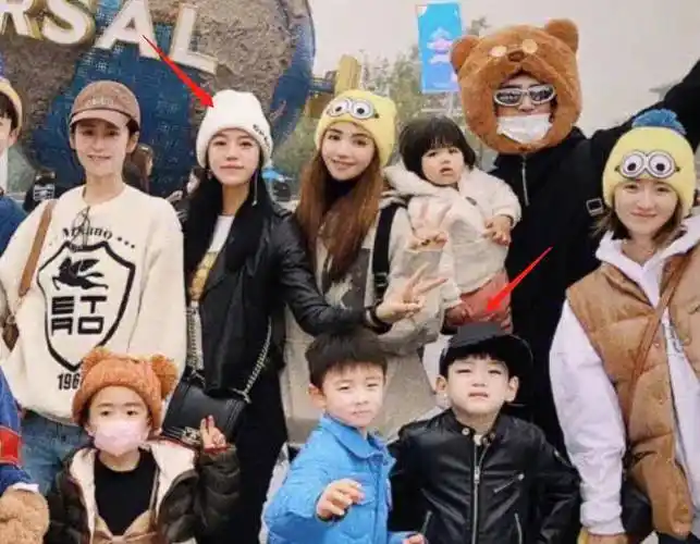 本以为长得像陈妍希,结果却意外了_星星_姜潮_小时候