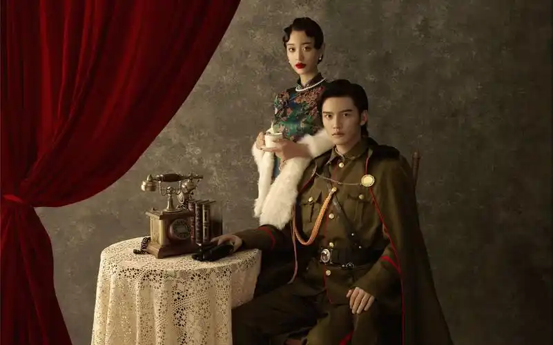 分享一组民国复古军阀风婚纱照/长沙婚纱照
