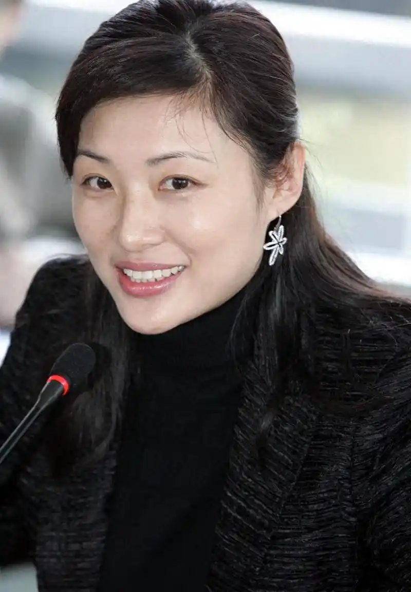 主持人周涛:我这辈子最正确的决定,就是和路云生下一儿一女