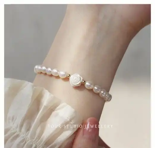 小众设计自制强光天然珍珠山茶花手链