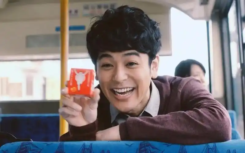 【日本cm】妻夫木聪 格力高 「smile.glico 笑容杂学」篇 30s 90s