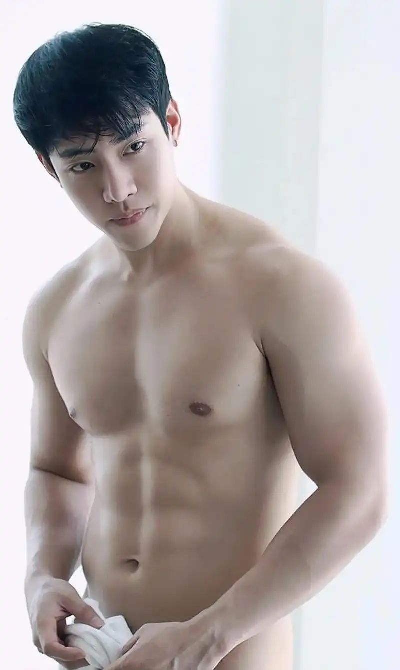 帅哥合集.#肌肉男 #腹肌 #帅帅的大男孩 - 抖音