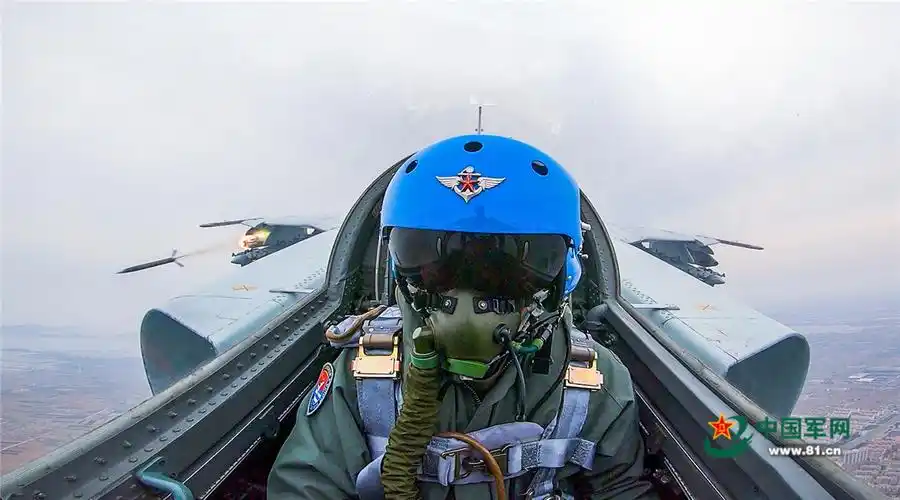 飞豹战机低空突防丨24小时跨昼夜训练场面火爆