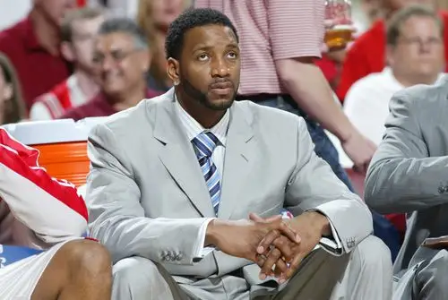 麦蒂32岁生日青春纪念_高清图集_新浪网