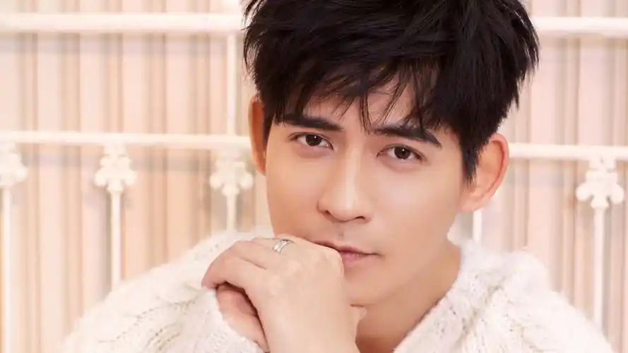 明星风尚周渝民壁纸