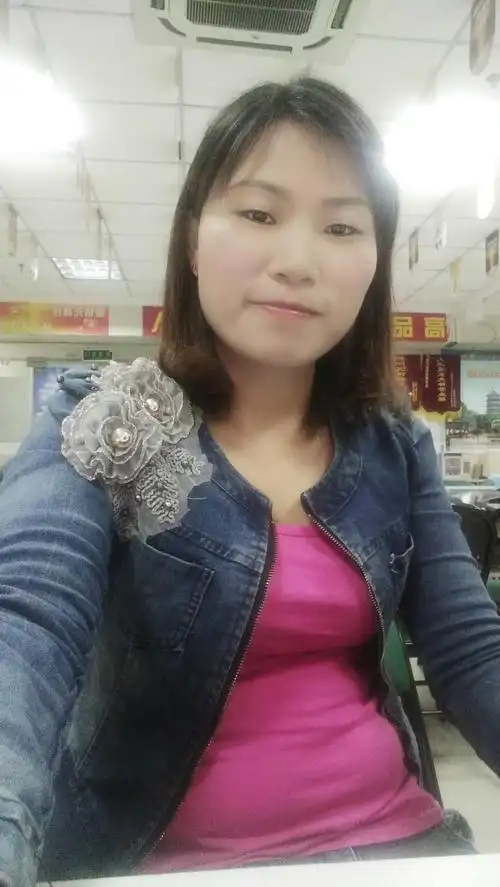 32岁离异女征婚照片(id:97331318)_广东东莞征婚交友_珍爱网