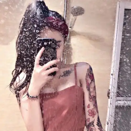 一组适合当作胖友圈封面的背景图