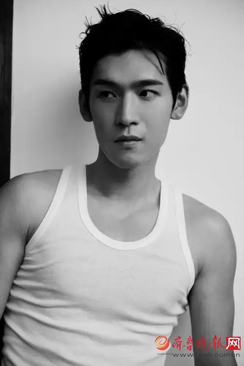 "原来多乐士的男主人是你""你就是和jj(林俊杰)一起拍雪碧广告的小伙!