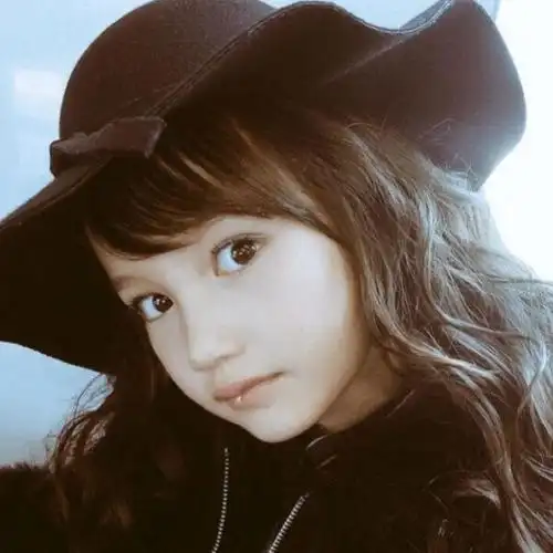 新垣结衣的12岁混血小师妹火了惊艳网友老婆对不起了