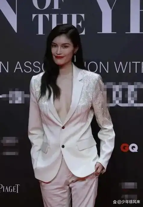 国内六大"名模":吕燕长相高级,何穗身材最好,杨颖被嘲"野模"