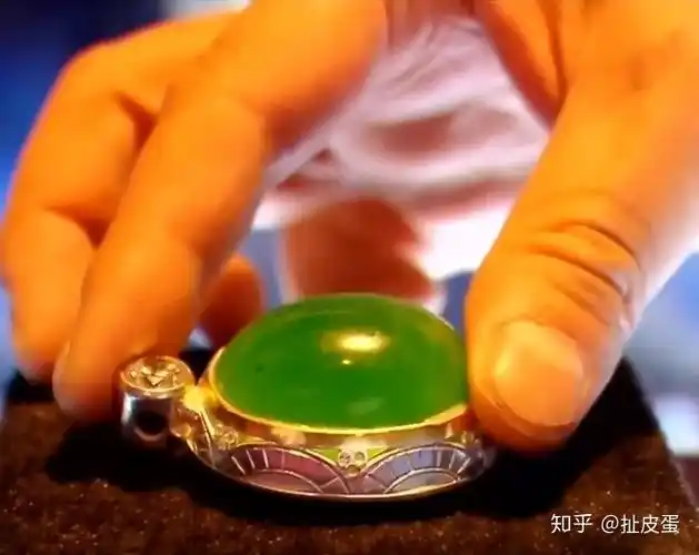 今年院线瞎捧典型无名之辈