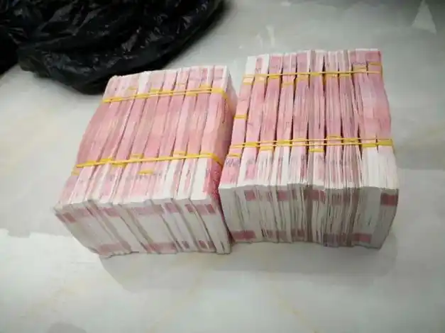 如果有50万元现金是存银行吃利息还是拿来买房你会怎么选