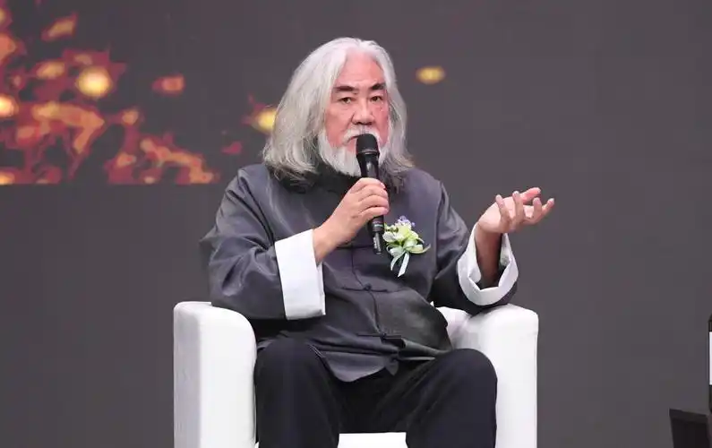 张纪中个人资料简介(范冰冰一共打过几次胎)-世界十大之最