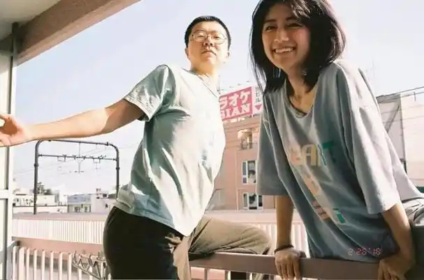 妻子黑尾酱直播惊现东亚病夫牌匾此事不可儿戏李诞该道歉