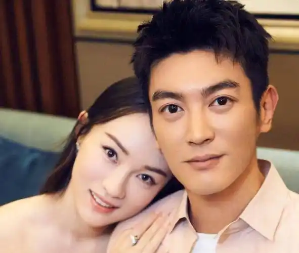 杜江夫妇很少晒娃,孩子相片被传出后,网友:终于知道原因了_霍思燕