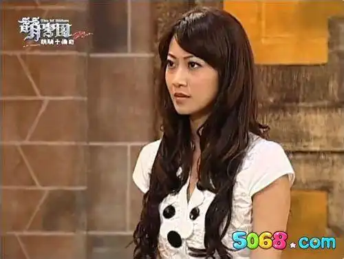 谁能给我萌学园维多利亚老师图片