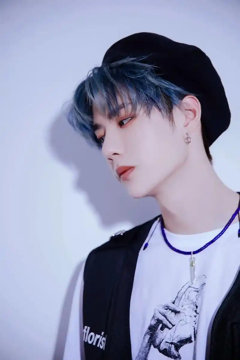 惊艳系列.考古创造101王导师 #王一博 #这谁顶得住啊 17 - 抖音