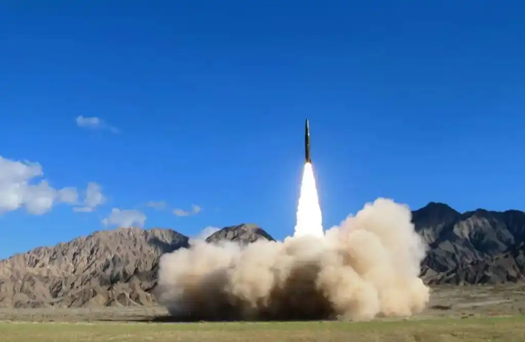 火箭军网上拉歌赛第三战火热来袭快来pick你的队伍吧