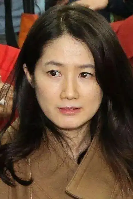 虽然最终证实是虚惊一场,但沈银河作为韩国的初代女神,她在民众心中有