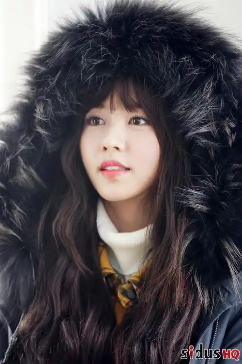 寇静早前驾张亮座驾独自带高清姚晨图片爱女逛街女儿小眼睛超可爱