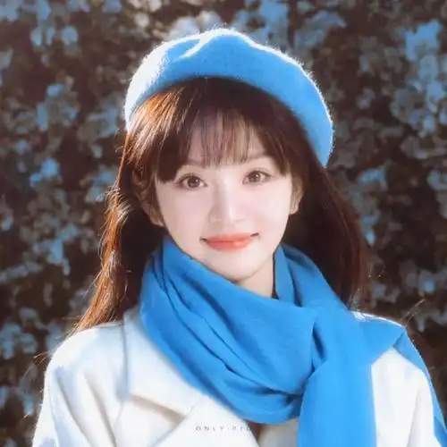 田曦薇雪中撑伞