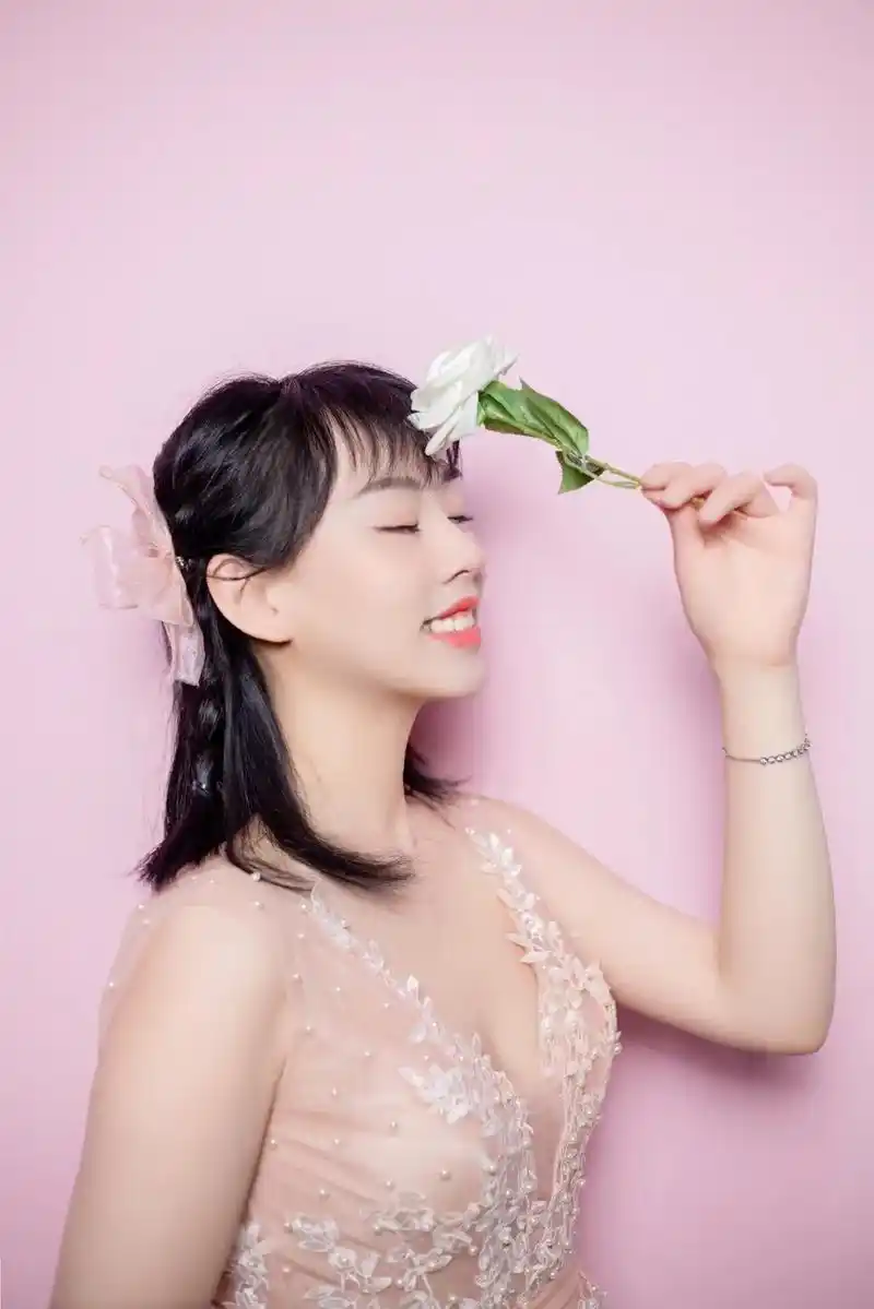 个人写真 艺术照留住青春,等你老了再看看你年轻时候的模样! - 抖音