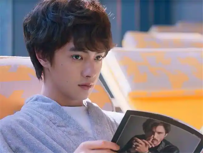 《流星花园》f4裸身照片让人血脉喷张,花泽类一身装扮凸显保守_网易