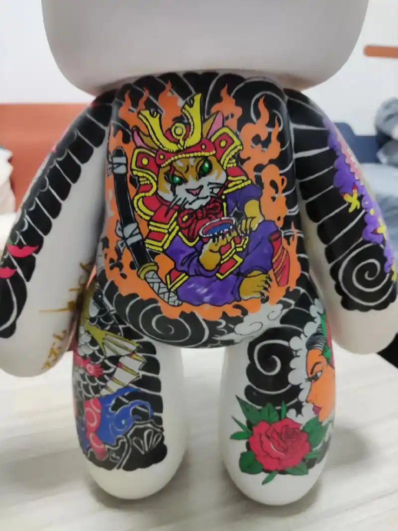 彩绘 #手工 #涂鸦 #原创设计 #我的手绘纹身暴力熊 - 抖音