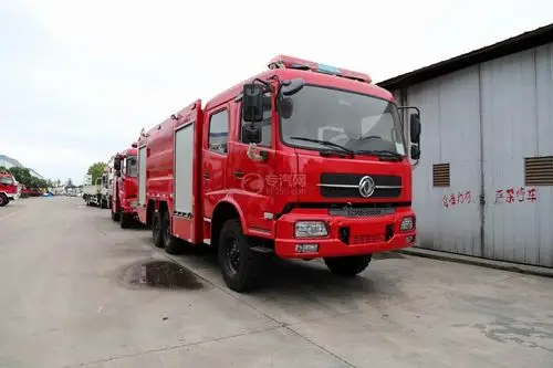 东风天锦后双桥六驱水泡联用消防车