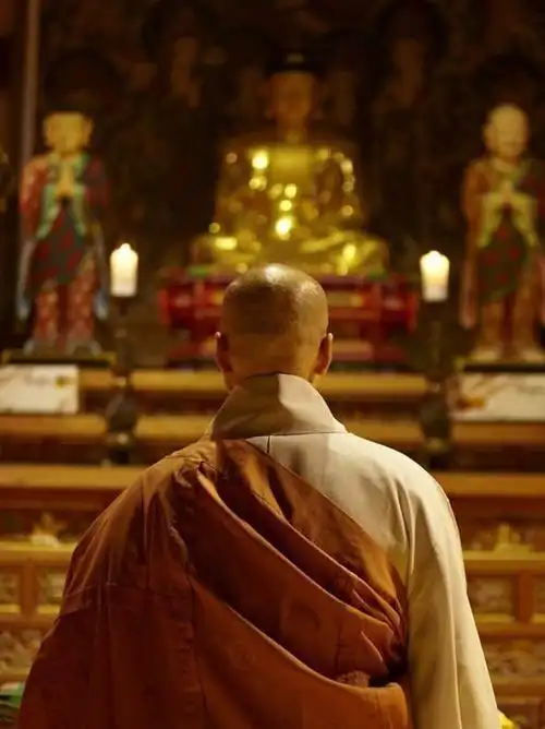 本是开国之君,三次当皇帝三次出家做和尚,一生就爱瞎折腾!