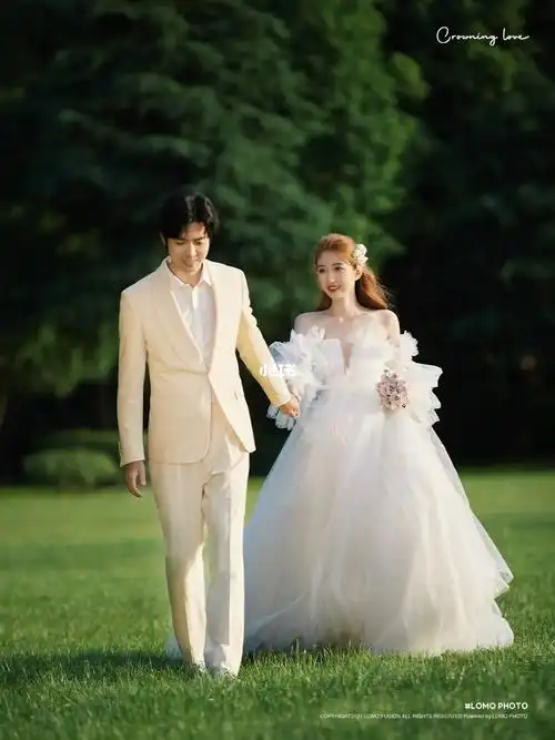 关于盛夏的浪漫唯美森系婚纱照