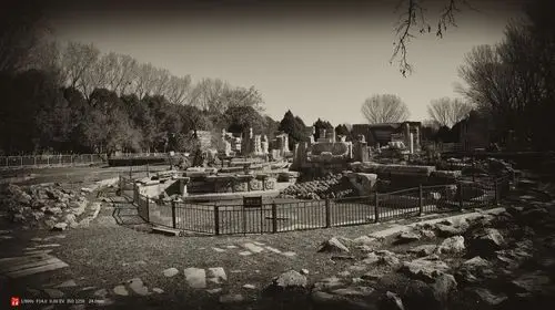 圆明园遗址(黑白版)