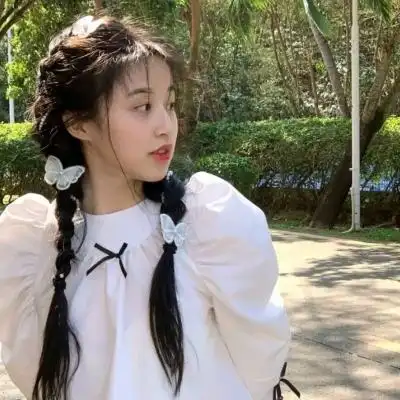 优质女头像真人高清 美女看着很干净温柔