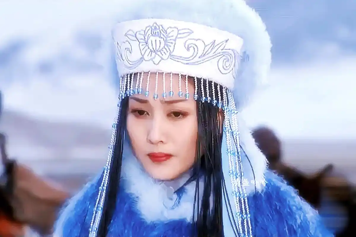 李彩桦被人熟知的角色是艾利,但是她的昭君也很好看呀!