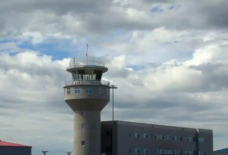 珠海市某空军塔台屋顶网架-济宁环宇钢结构有限公司