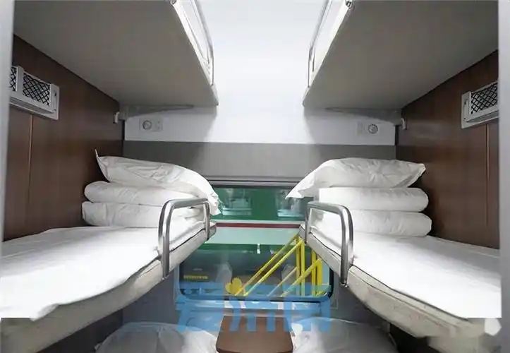 cr200j3-c(鼓型)动集动车组作为中国"复兴号"系