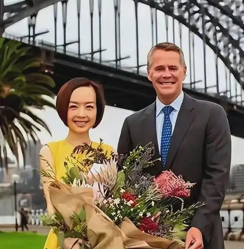 曝鲁豫二婚因自私而失败初恋想要孩子女方一心拼事业不愿怀孕