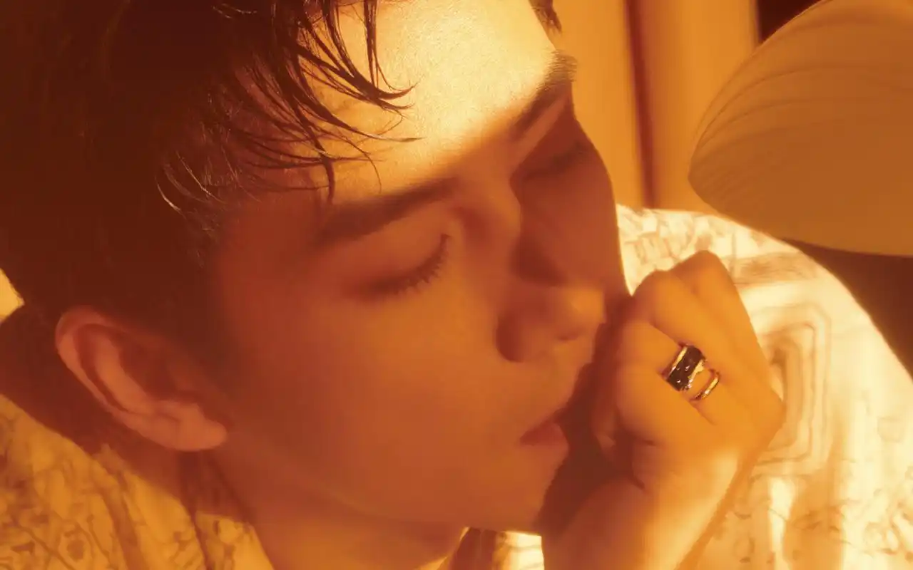 陈晓雅痞帅气写真,眼神犀利,完美诠释雅痞绅士!