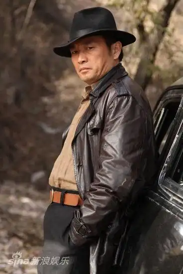 资料电视剧刀出鞘主角丁志诚饰王四易