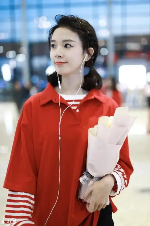 橙红年代陈瑶小萝莉变身飞扬跋扈霸道女总裁演技爆棚