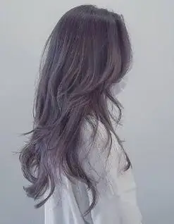 女生紫色头发图片大全 超好看紫色头发发型