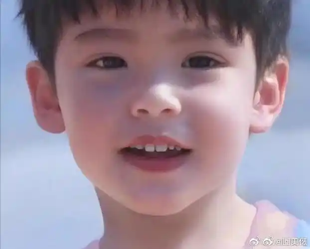 赵丽颖认出龚俊刘昊然童年照